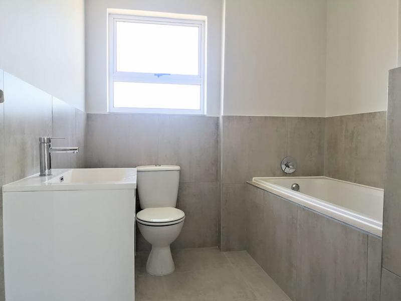 To Let 2 Bedroom Property for Rent in Sunningdale Western Cape
